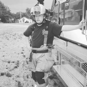 Meet your Posher, Avery